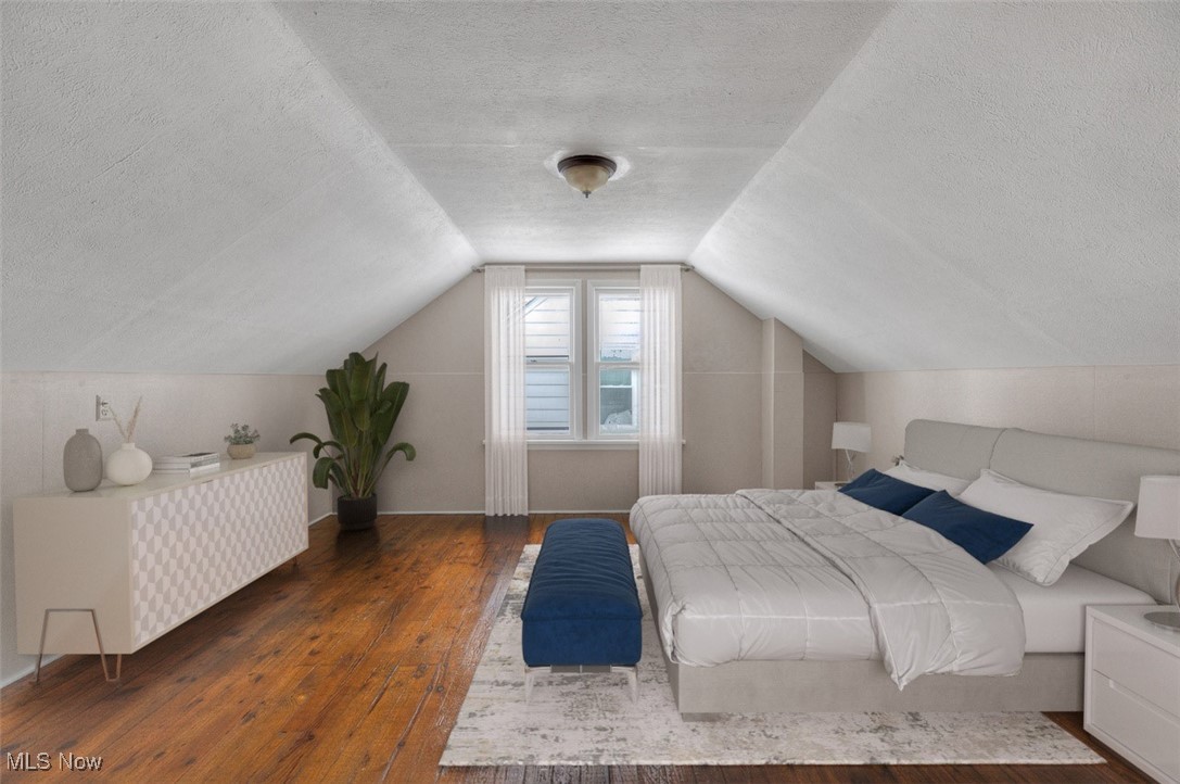 Bungalow - Residential