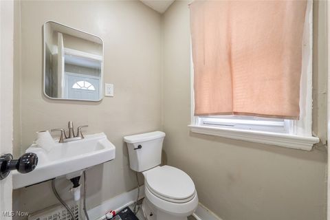 Tiny photo for 18851 Raymond Street, Maple Heights, OH 44137 (MLS # 5178207)