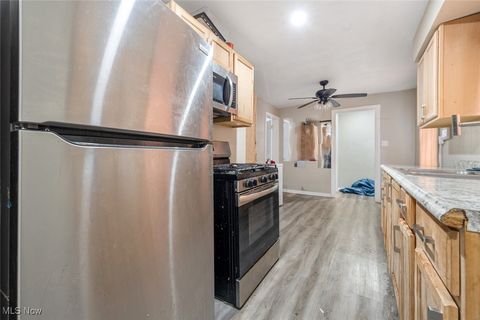 Tiny photo for 18851 Raymond Street, Maple Heights, OH 44137 (MLS # 5178207)