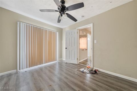 Tiny photo for 18851 Raymond Street, Maple Heights, OH 44137 (MLS # 5178207)