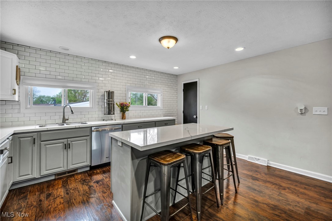 33765 Henwell Road, Columbia Station, Ohio image 14