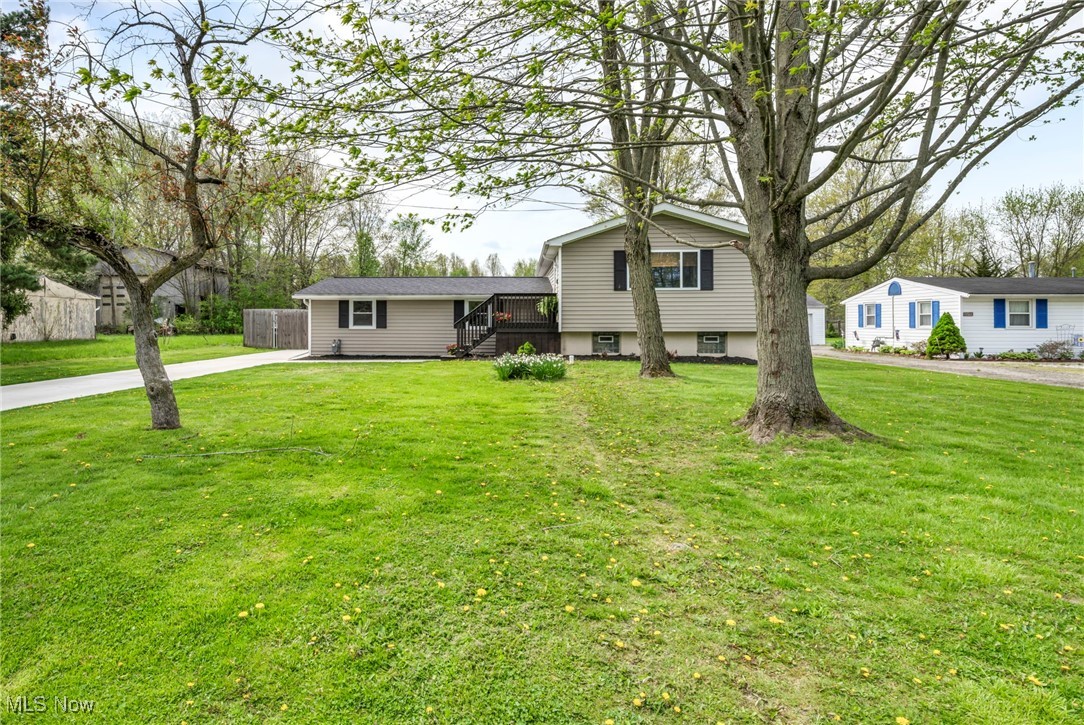 33765 Henwell Road, Columbia Station, Ohio image 1