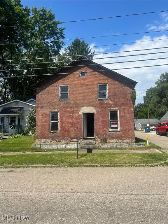 317 Market Street, Navarre, Ohio image 1