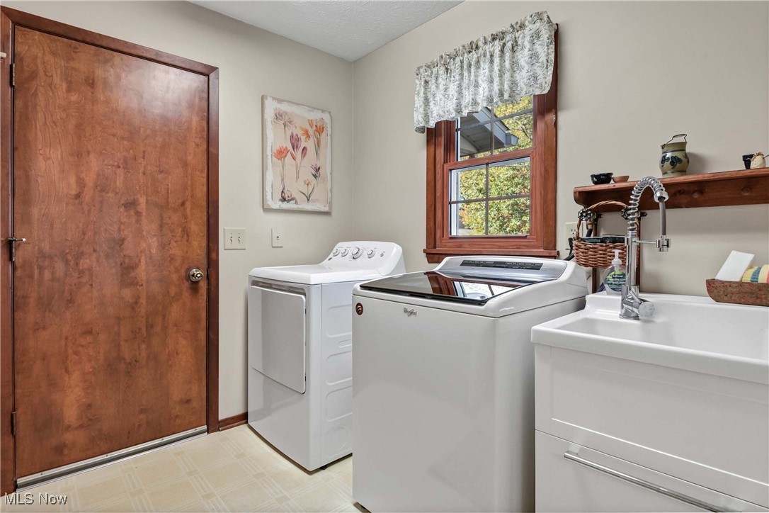 Valley View Estate - Residential