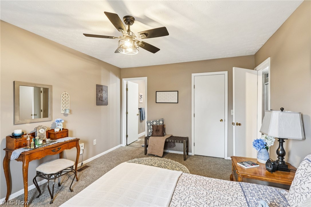 Hickory Ridge Condo - Residential