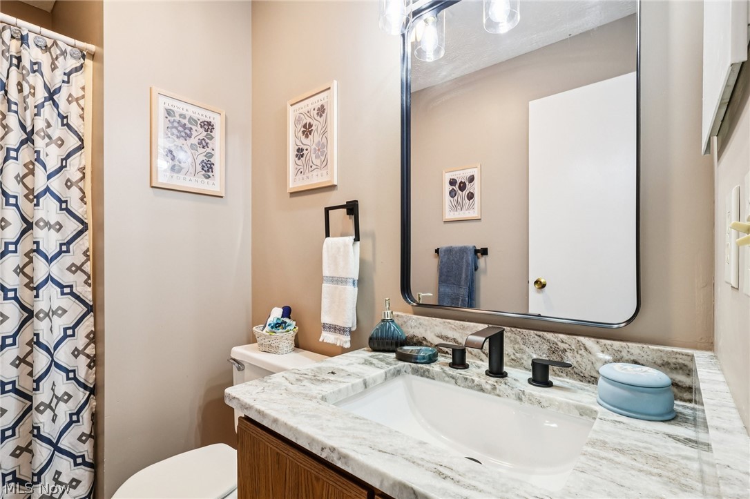 Hickory Ridge Condo - Residential