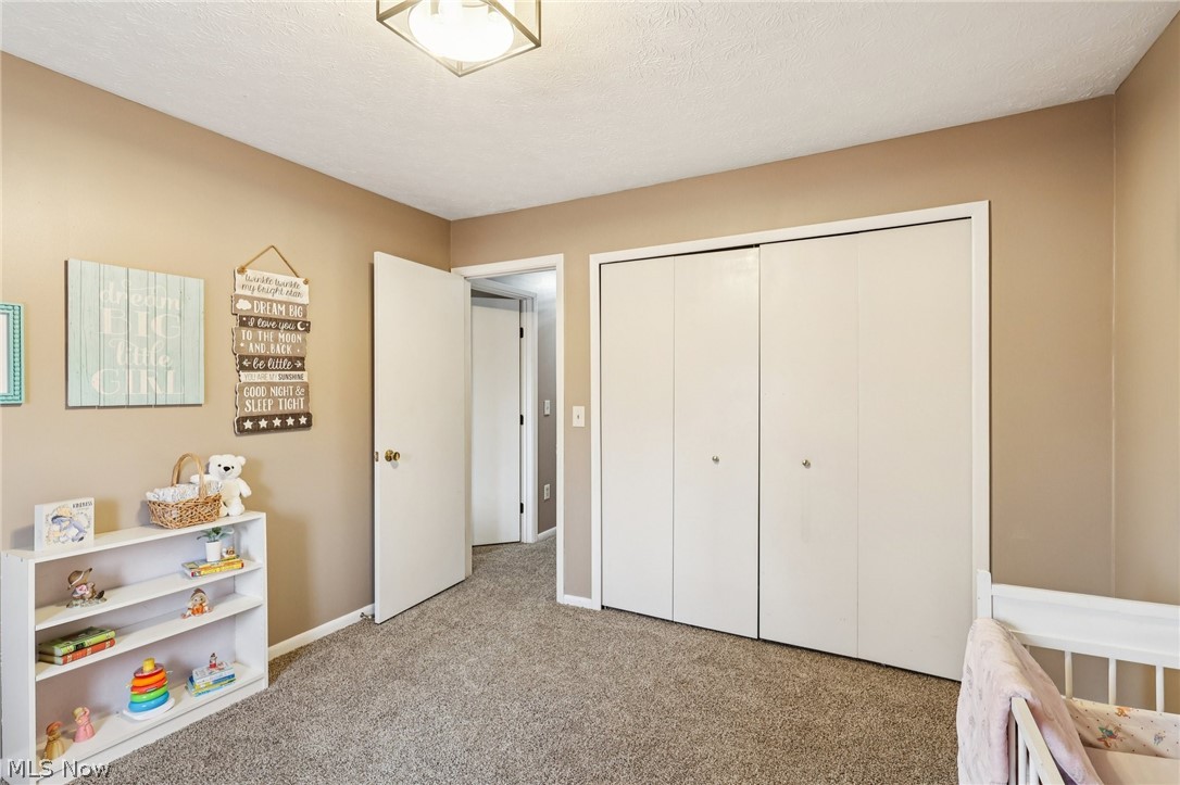 Hickory Ridge Condo - Residential