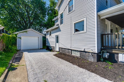 Tiny photo for 605 Chestnut Street, Minerva, OH 44657 (MLS # 5255713)