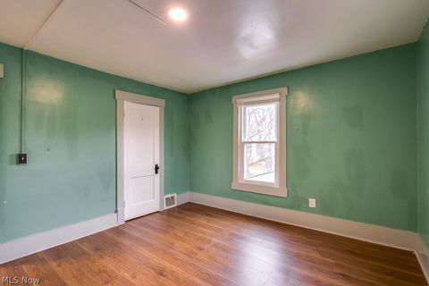 Tiny photo for 1610 23rd Street NE, Canton, OH 44714 (MLS # 5203564)