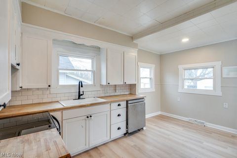 Tiny photo for 1610 23rd Street NE, Canton, OH 44714 (MLS # 5203564)