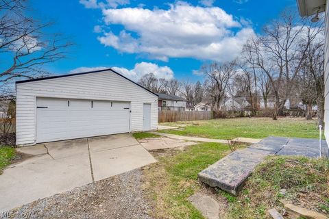 Tiny photo for 1610 23rd Street NE, Canton, OH 44714 (MLS # 5203564)