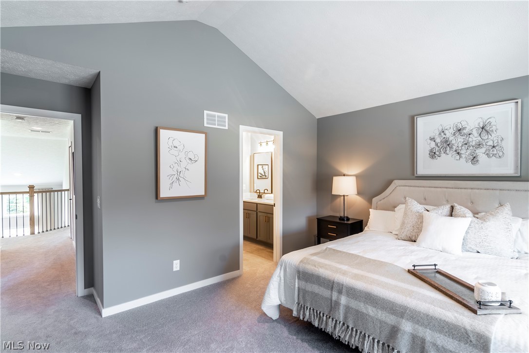 Eighteen Riviera - Residential