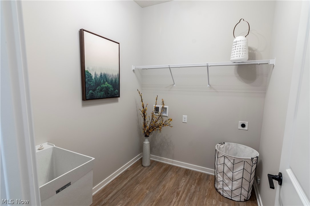 Eighteen Riviera - Residential