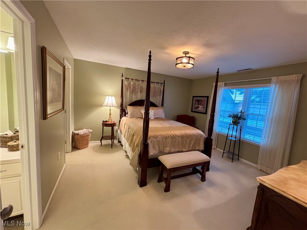 Hunters Chase Condo - Residential