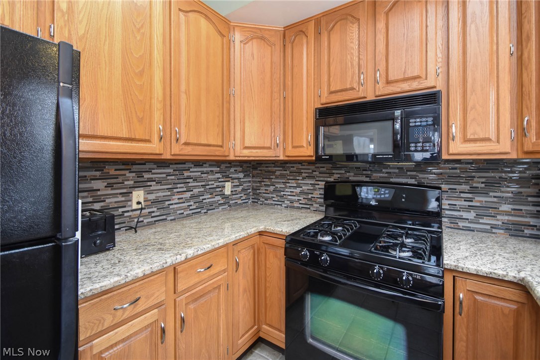 Poland Village Rep - Residential