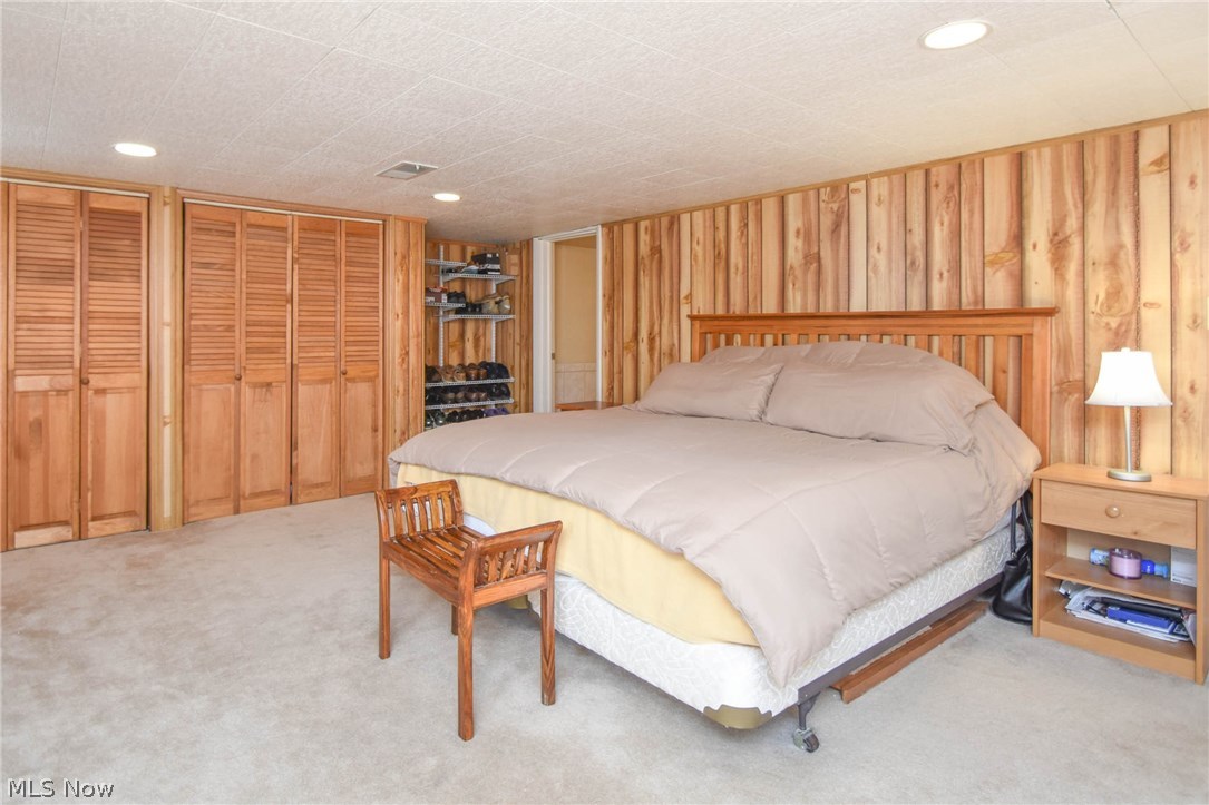 Poland Village Rep - Residential