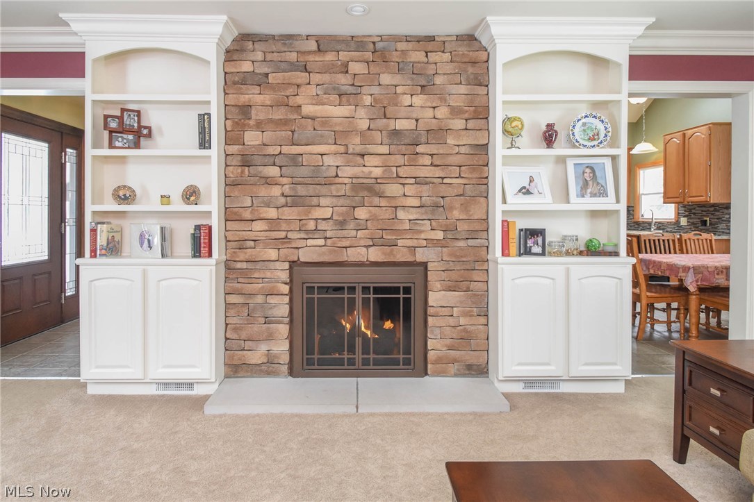 Poland Village Rep - Residential