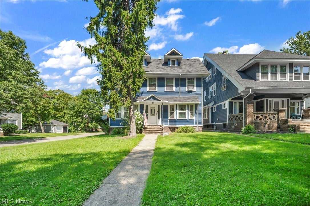 2103 Cottage Grove Drive