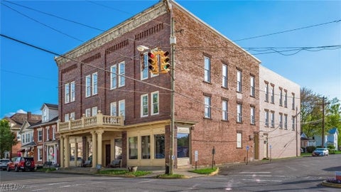 A Hanna HomeFinder account is required to view this listing.