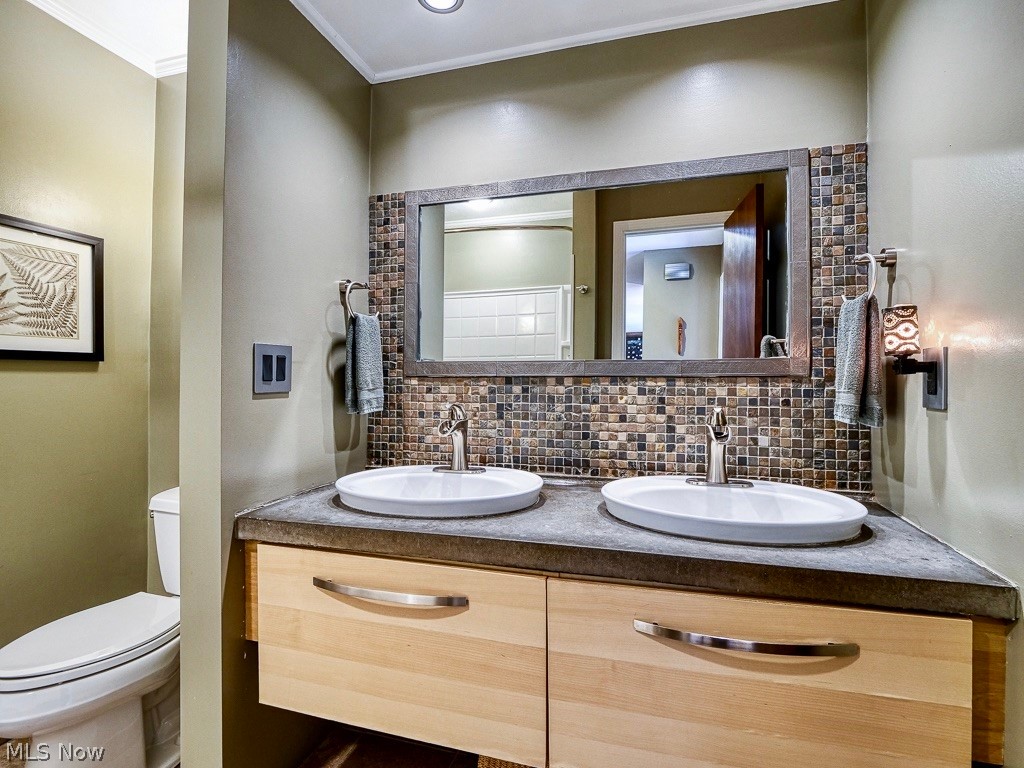 West-Lin 03/J E Baraums - Residential