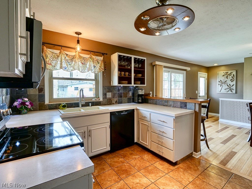 West-Lin 03/J E Baraums - Residential