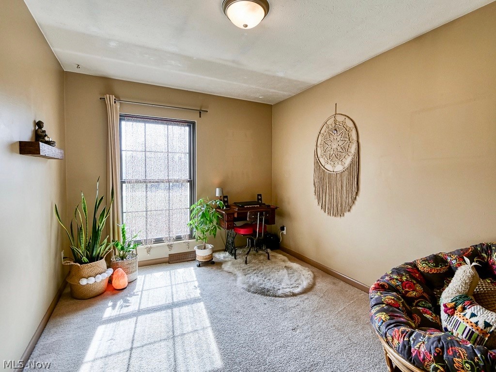 West-Lin 03/J E Baraums - Residential