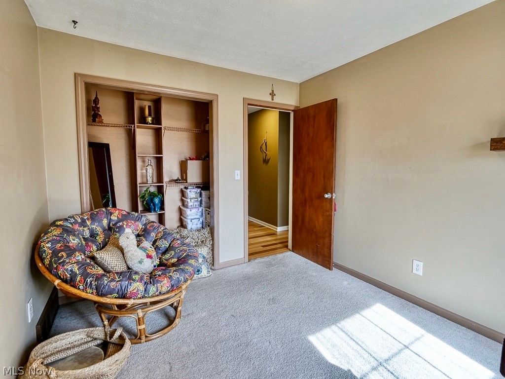 West-Lin 03/J E Baraums - Residential