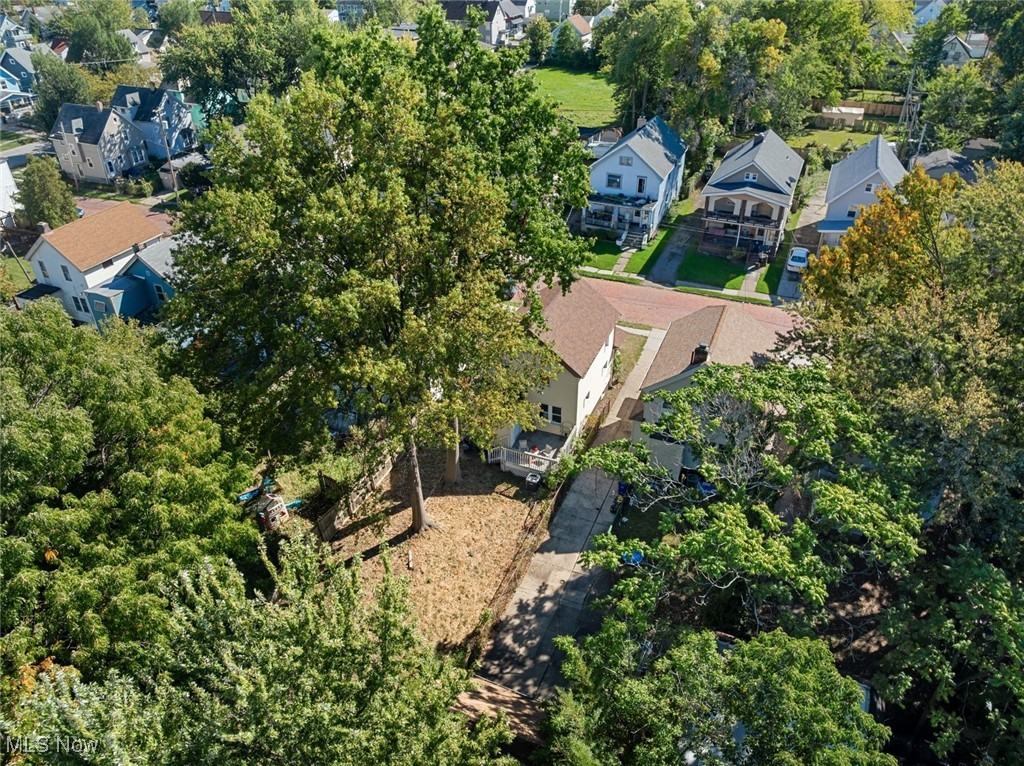 FH Elliots - Residential