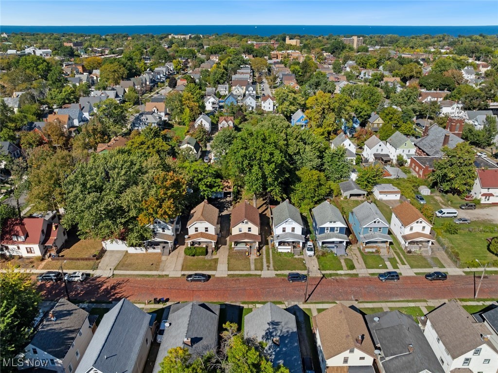 FH Elliots - Residential