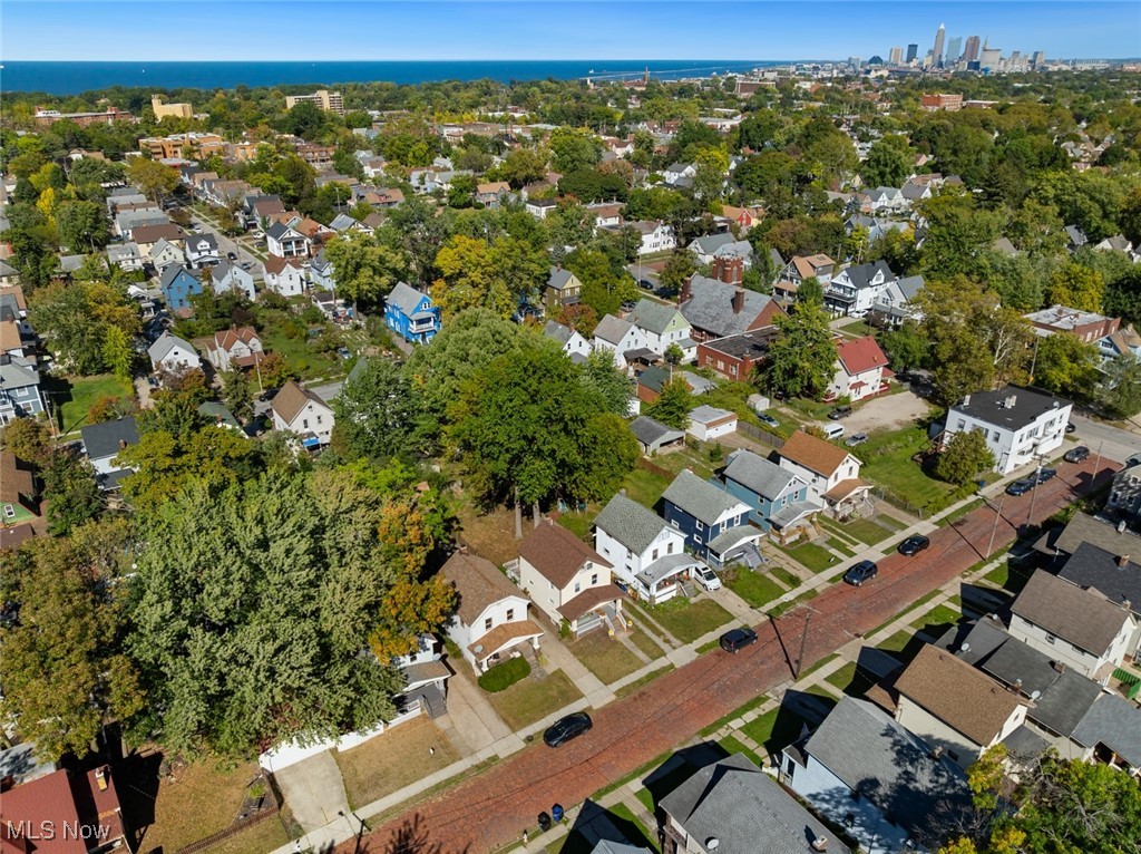 FH Elliots - Residential