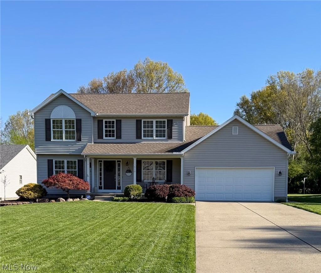 Photo of 510 Deer Run Drive, Boardman, OH 44512 (MLS # 5206480)