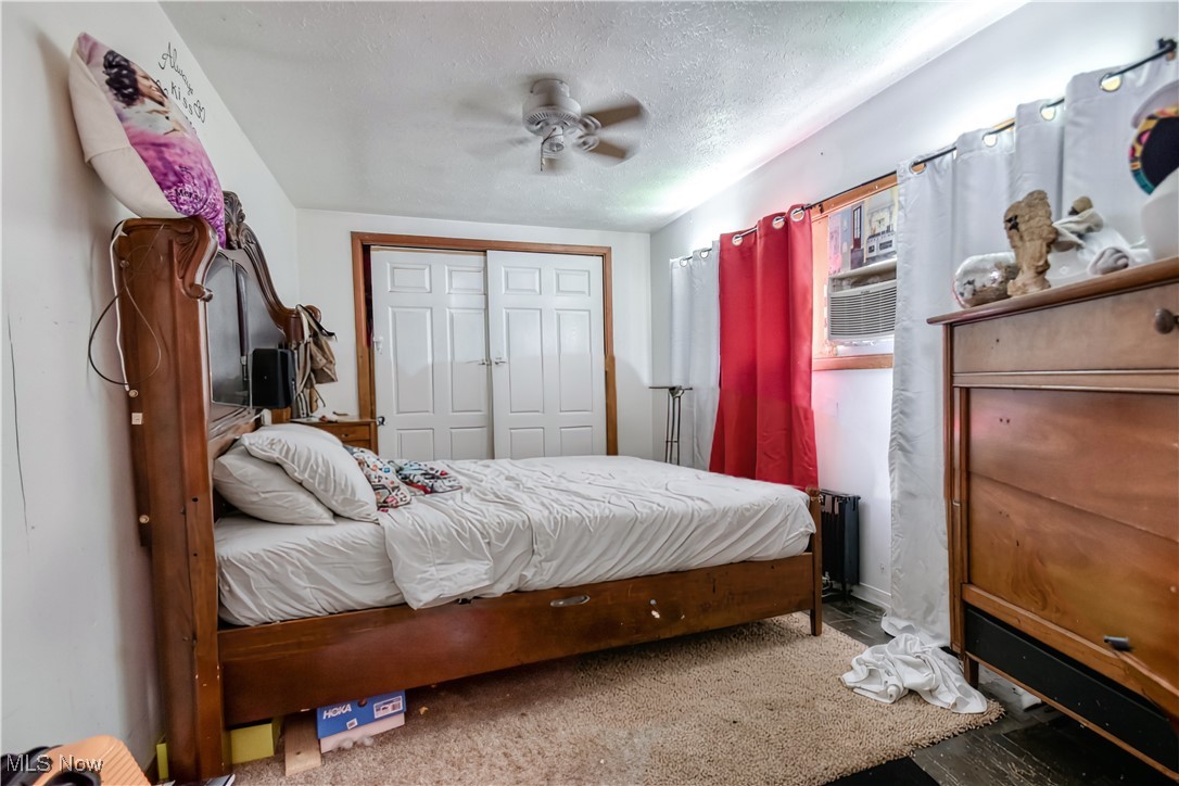 334 E 238th Street, Euclid, Ohio image 7