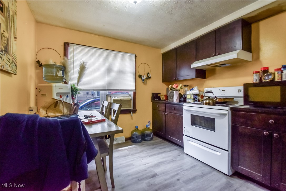 334 E 238th Street, Euclid, Ohio image 3