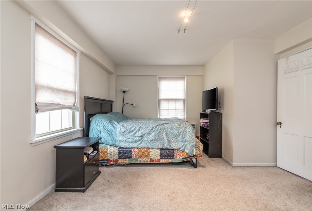 Shaker Courts Condo - Residential