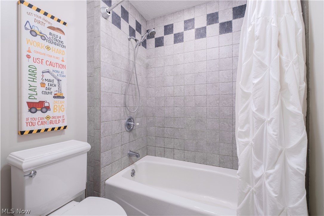 Green Sec 11 - Residential