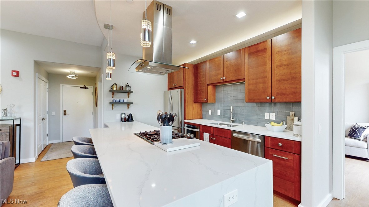 Village/Watermark Condo - Residential