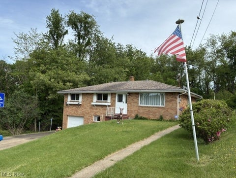 Homes For Sale - 216 Lane Street<br/> Hancock County, Weirton, WV 26062
