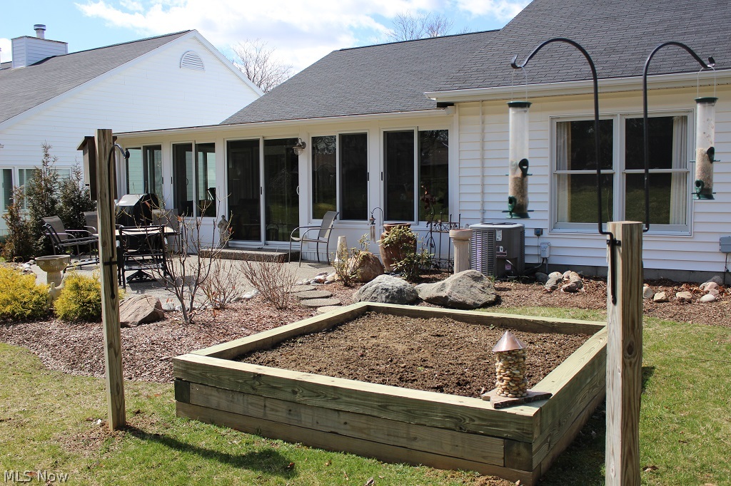 Fore Seasons 02 Condo - Residential