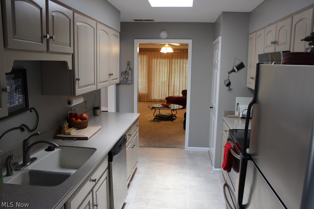 Fore Seasons 02 Condo - Residential