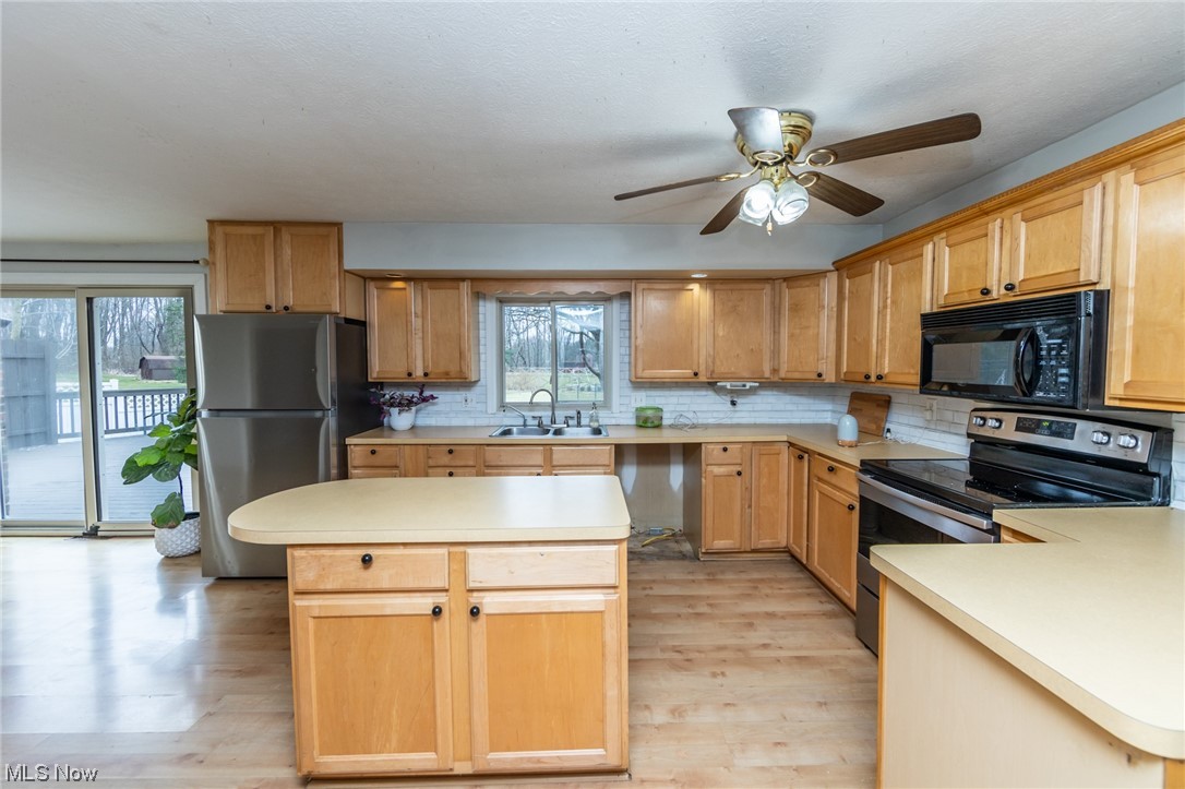 Hoover Lake Heights - Residential