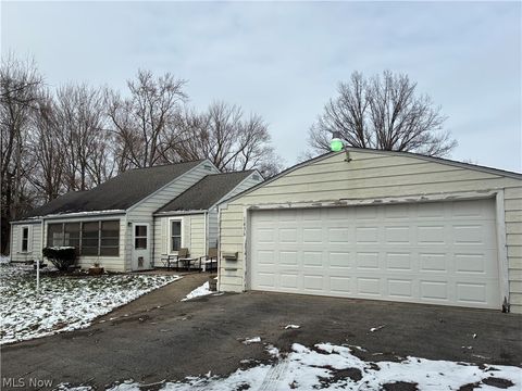 Homes For Sale - 1436 Clinton Street<br/> Trumbull County, Niles, OH 44446