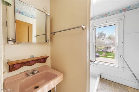 Tiny photo for 46 N State Street, Rittman, OH 44270 (MLS # 5202626)