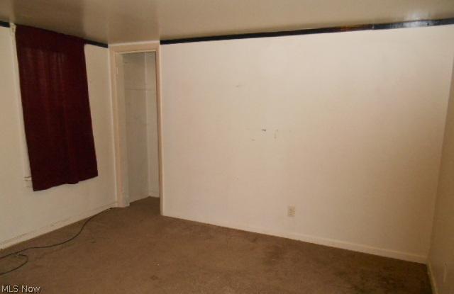 Garfield Pkwy - Residential