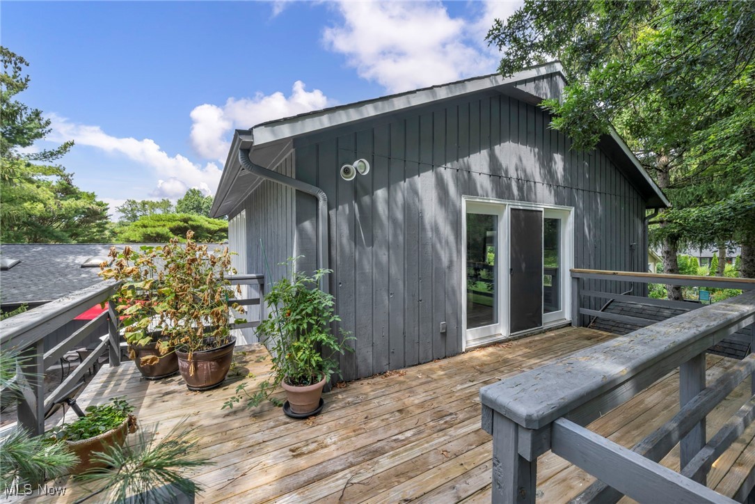 5659 Creekside Lane
