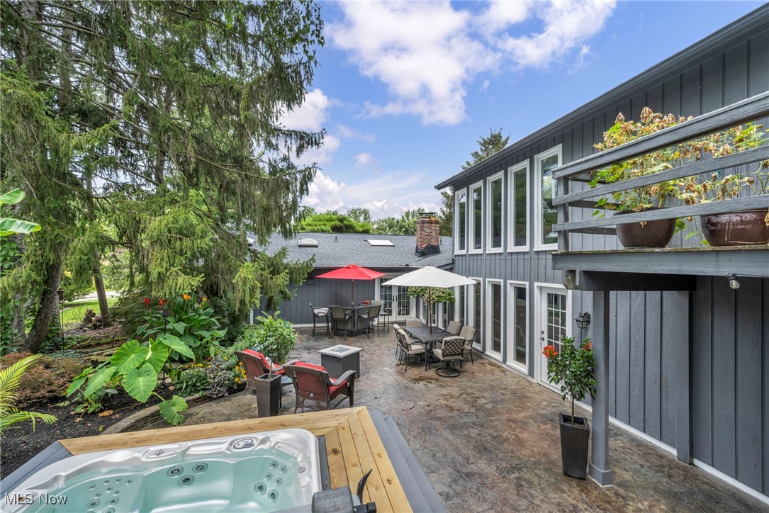 5659 Creekside Lane