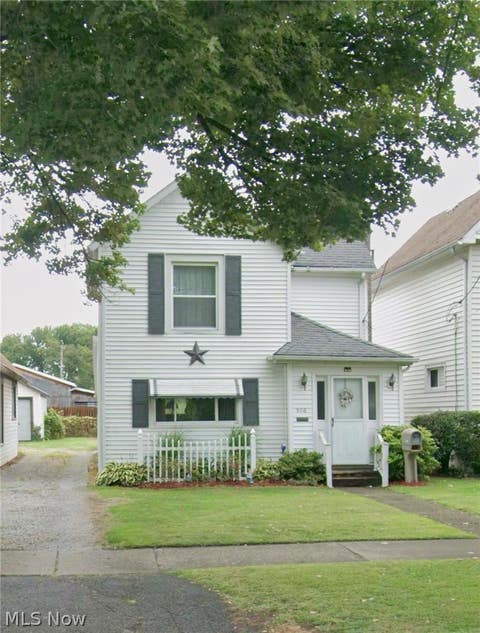 Homes For Sale - 596 Mill Street<br/> Ashtabula County, Conneaut, OH 44030