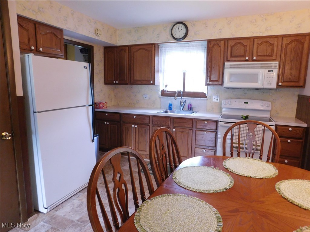 9255 Root Road, North Ridgeville, Ohio image 4