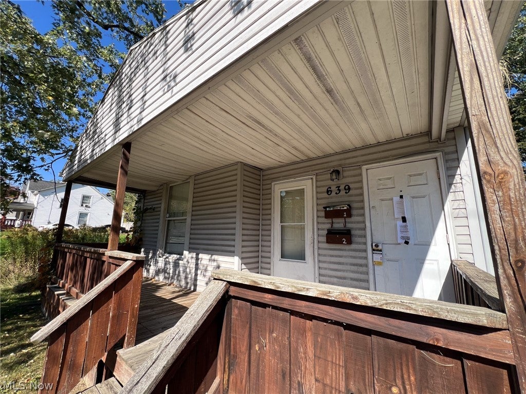 639 Upson Street