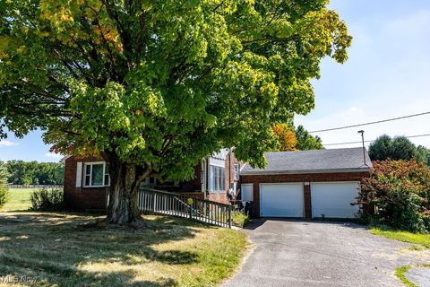 8131 Leffingwell Road Canfield OH 44406