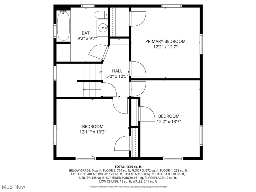 Main image without alt text